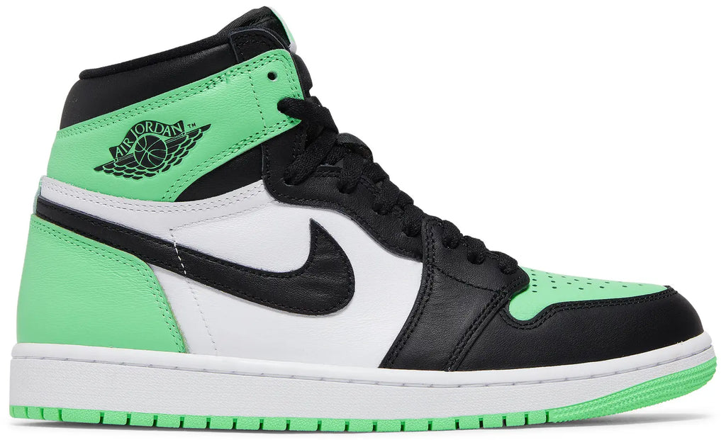 Men's Nike Air Jordan Retro 1 High OG 'Green Glow' DZ5485 130