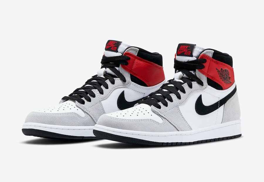 Men's Nike Air Jordan 1 Retro High OG "Light Smoke Grey" 555088 126