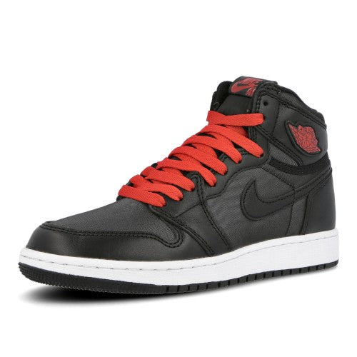 Grade School Youth Size Nike Air Jordan Retro 1 High OG Satin 575441 060
